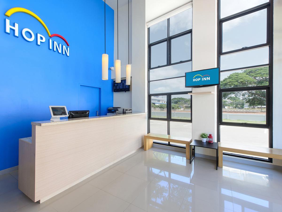 Hop Inn Roi Et Exteriör bild