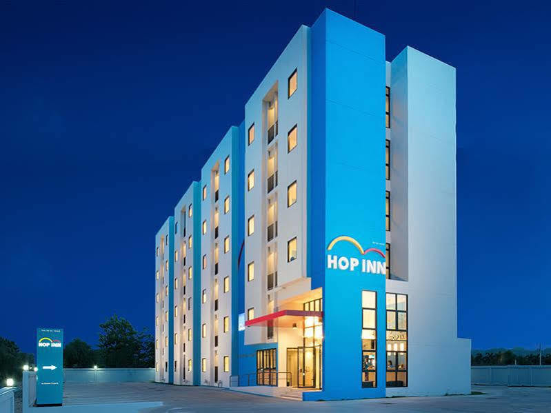 Hop Inn Roi Et Exteriör bild