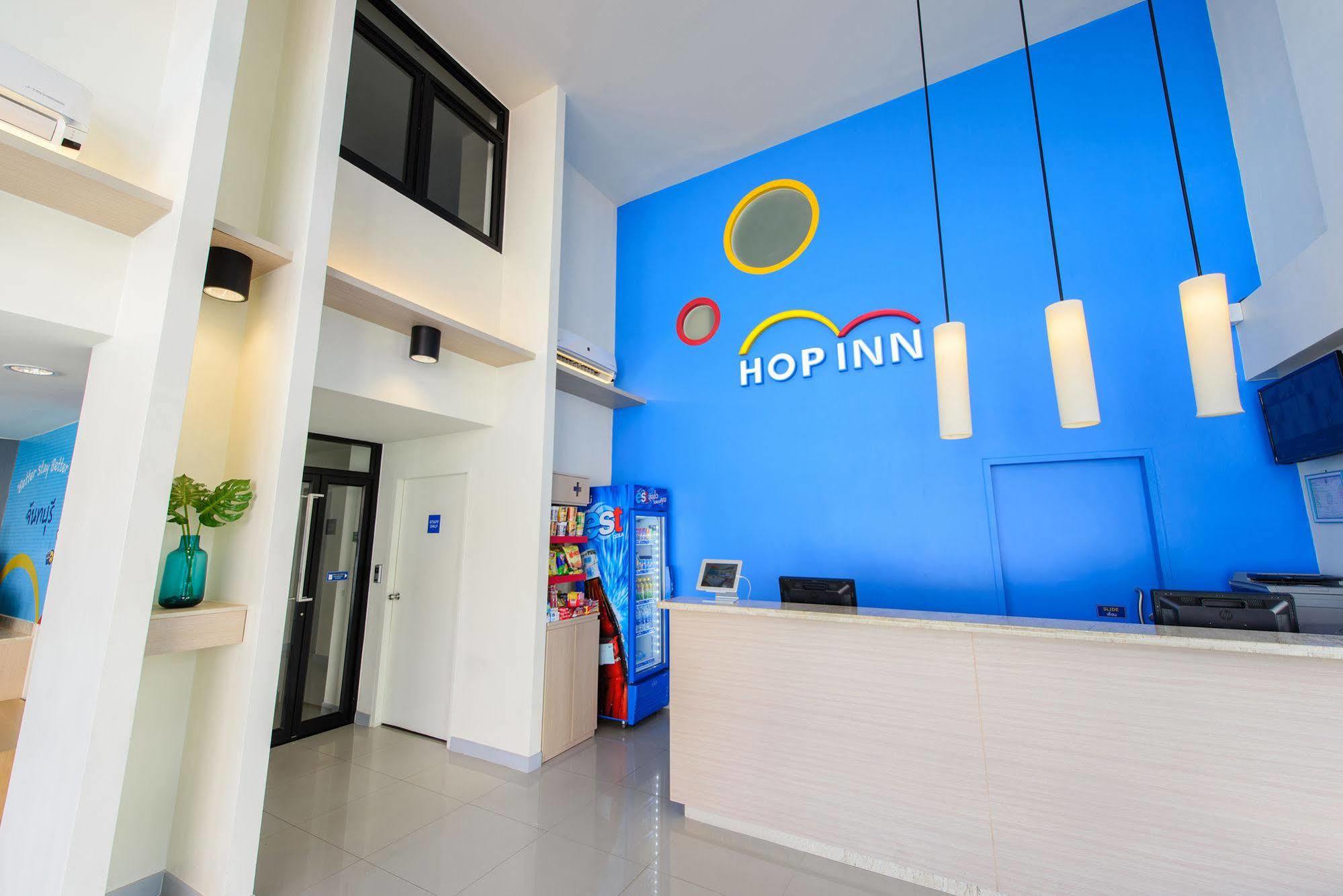 Hop Inn Roi Et Exteriör bild